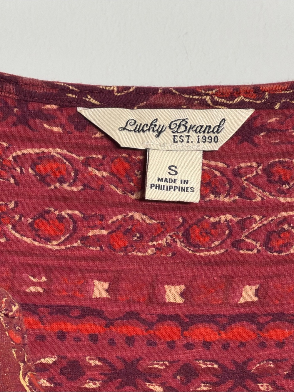 Lucky Brand Burgundy Floral Embroidered V-Neck Tunic Size S - Picture 2 of 6